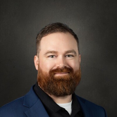 Coach Dakota VandenToorn